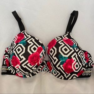 💋Pink VS Wear Everywhere T Shirt Bra 34DD